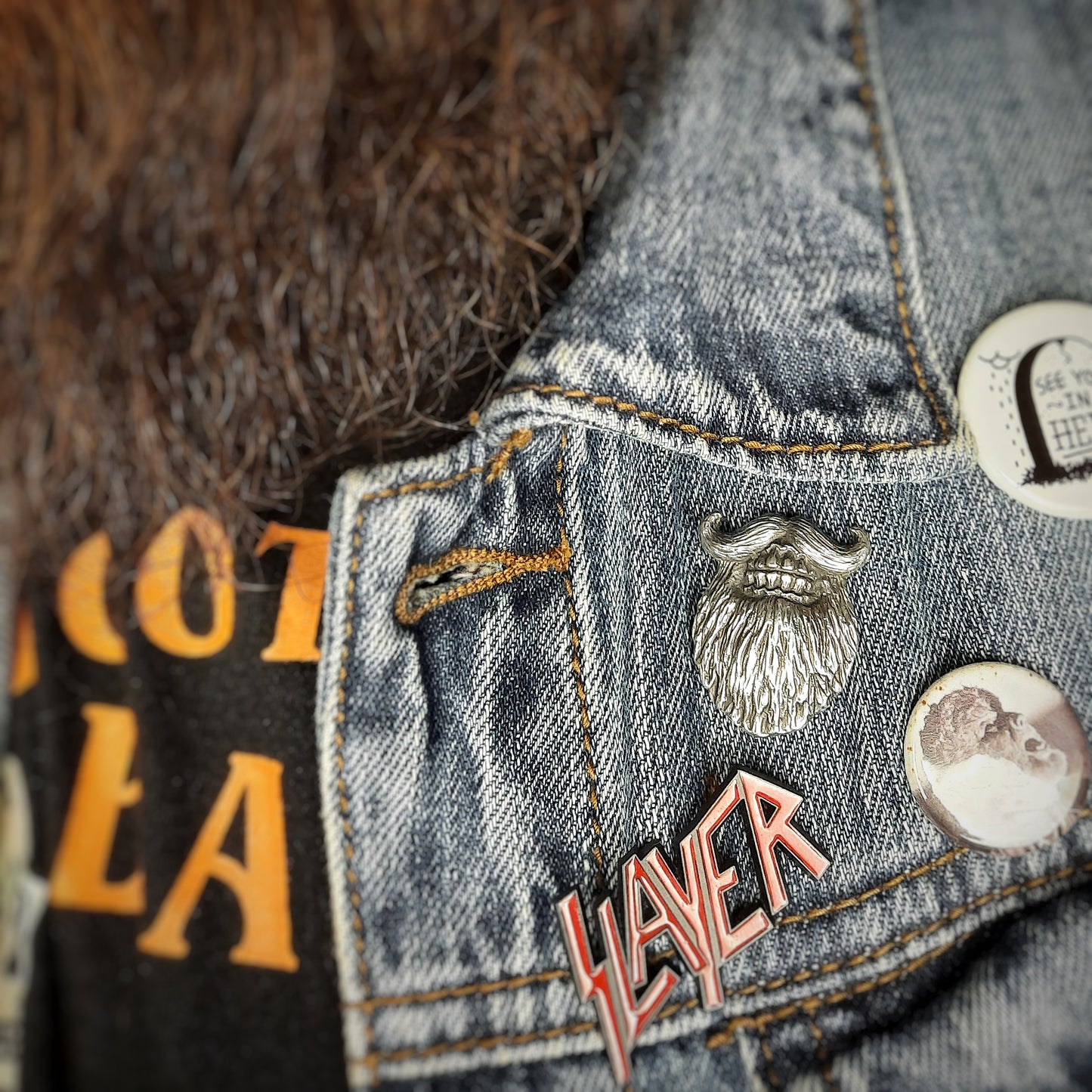 Bearded Pin