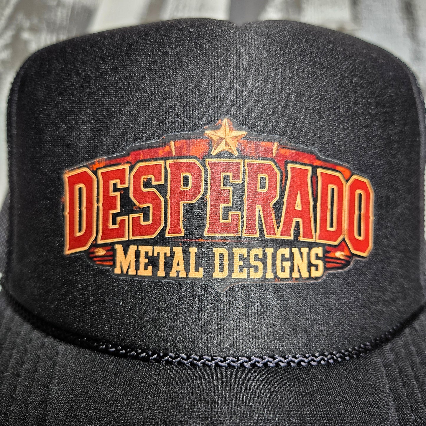 DMD Saloon Trucker