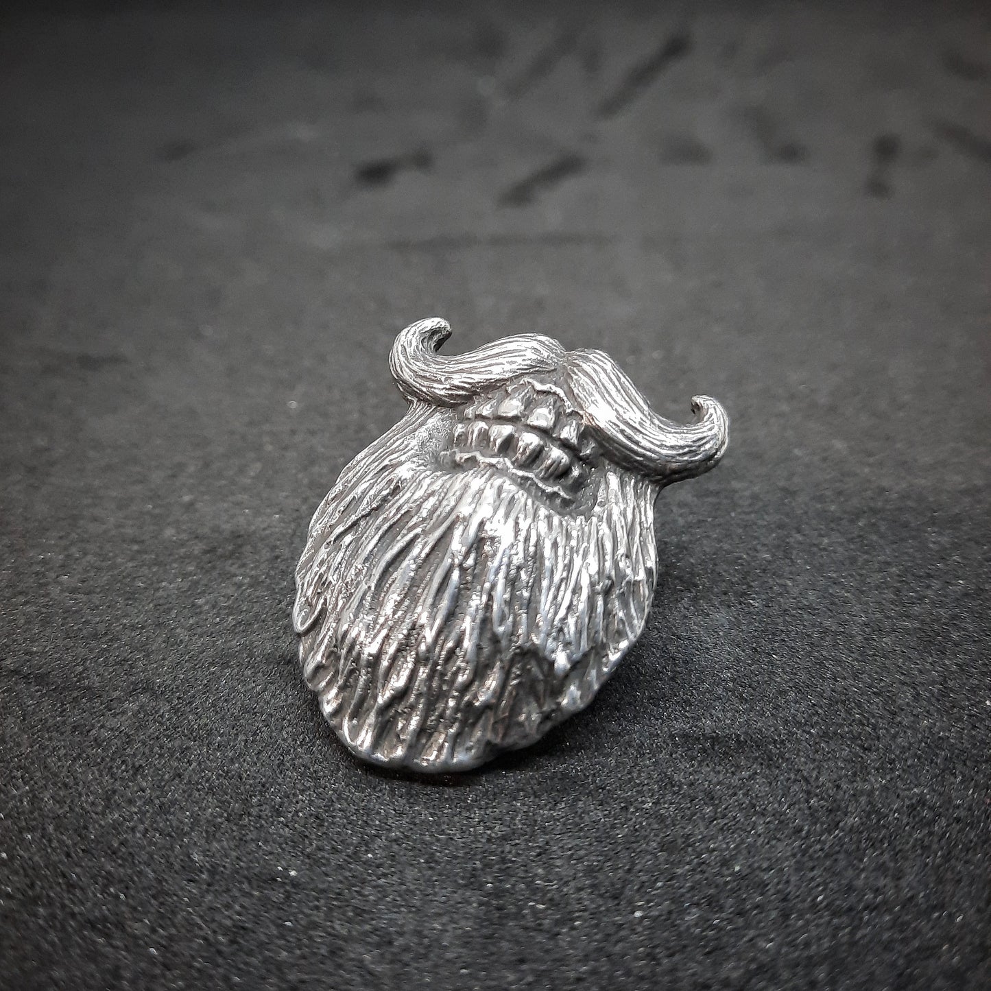 Bearded Pin